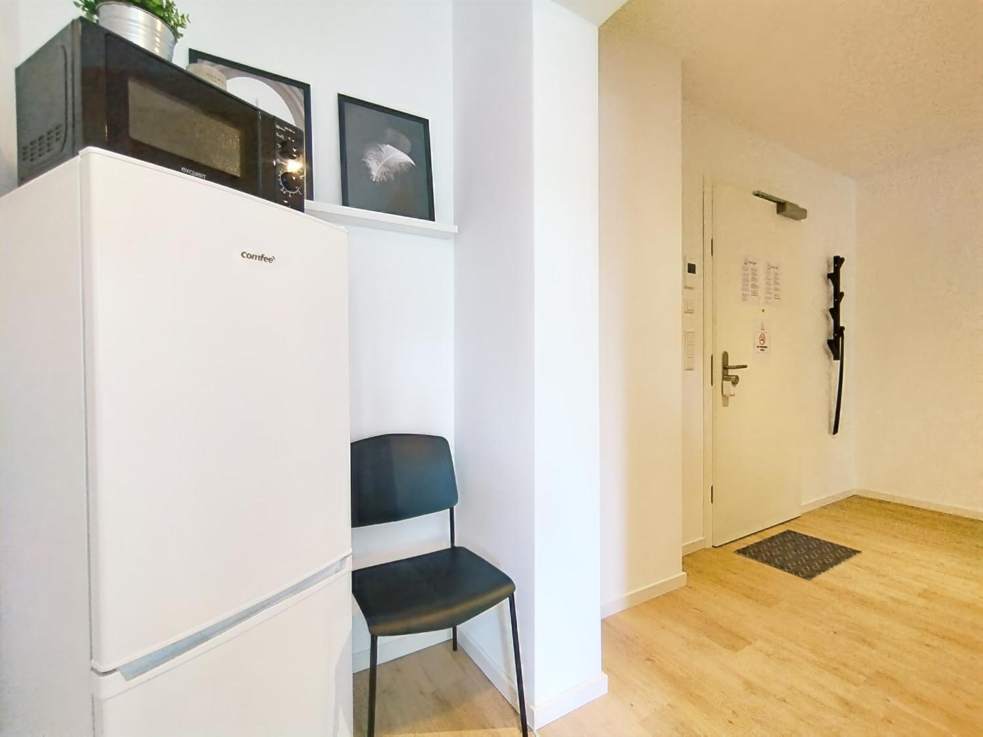 Bright Apartment Fuer Bis Zu 5 Erlangen Exterior photo