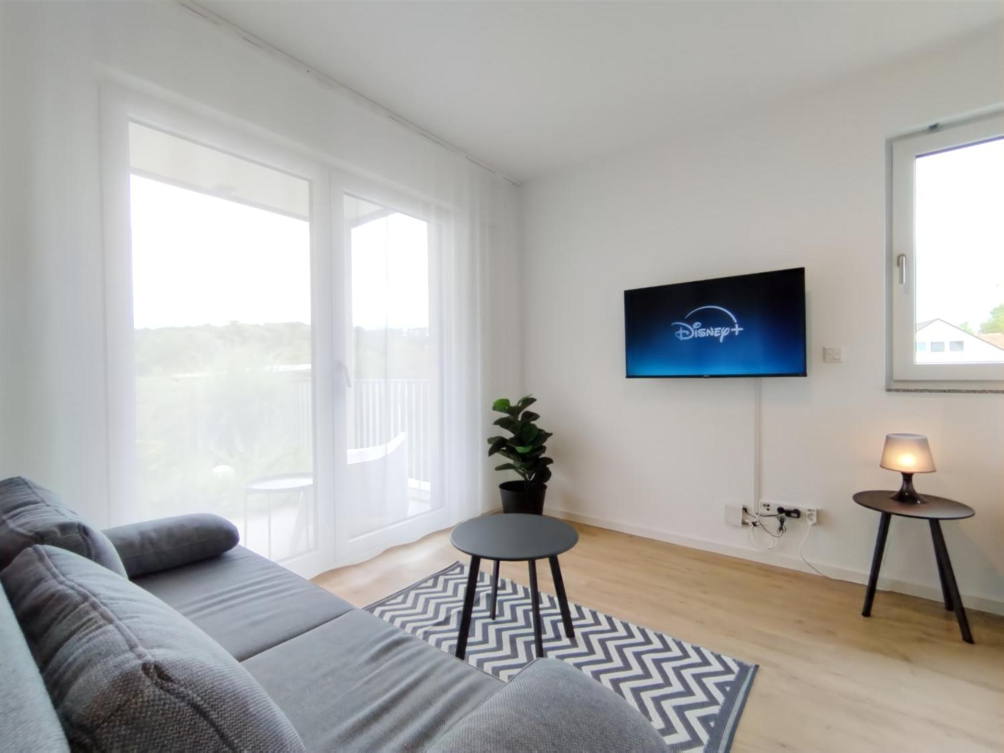 Bright Apartment Fuer Bis Zu 5 Erlangen Exterior photo